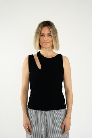 The Best Cut-Out Top